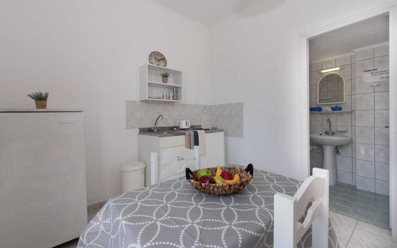Aparthotel The Lofos *