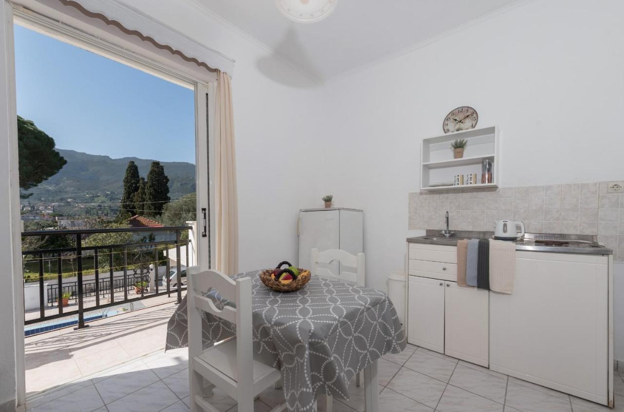 Aparthotel The Lofos Alykes (Zakynthos)